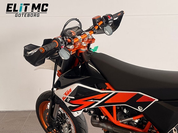 KTM 690 SMC-R | Remus Helsystem | Nyservad 11 of 21