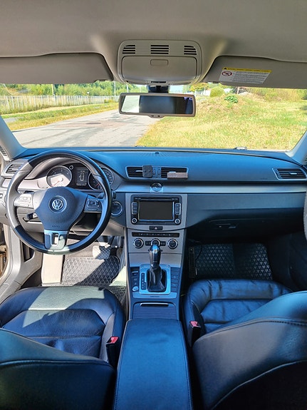 Volkswagen Passat 6 of 8