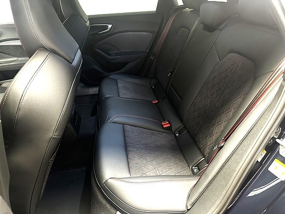 Audi A5 8 of 12