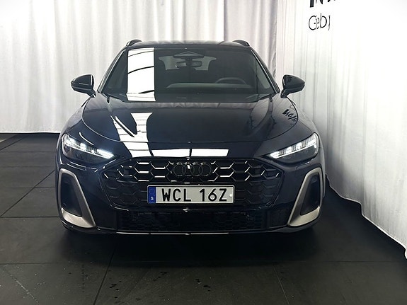 Audi A5 3 of 12