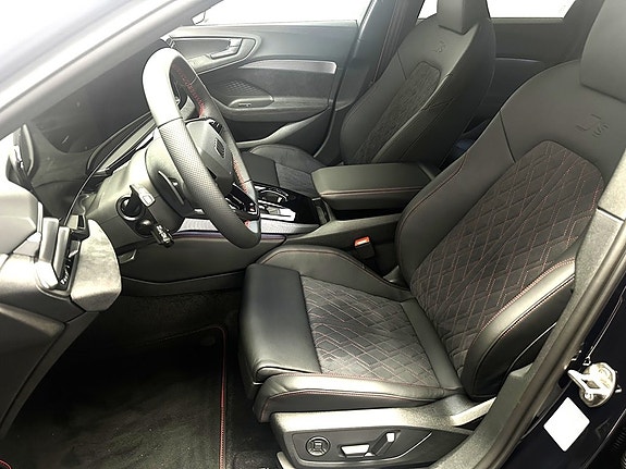 Audi A5 7 of 12