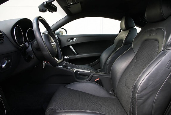 Audi TT 15 of 24