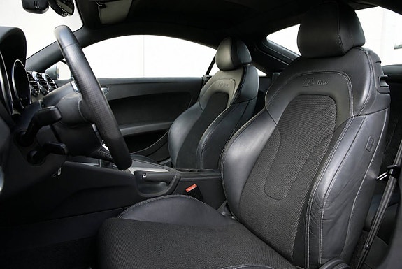 Audi TT 14 of 24