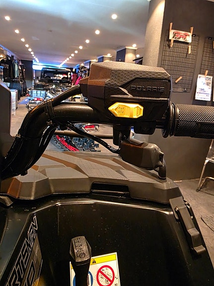 Polaris Sportsman 570 EPS BLACK EDITION SERVOPAKET VINTERPAKET! 4 of 18