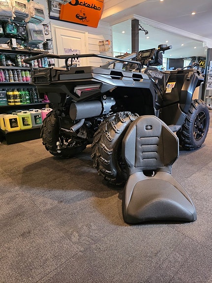 Polaris Sportsman 570 EPS BLACK EDITION MED DUBBELDYNA 8 of 8