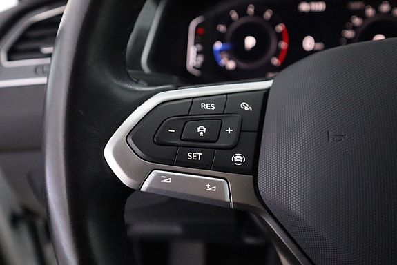 Volkswagen Tiguan Allspace 14 of 21