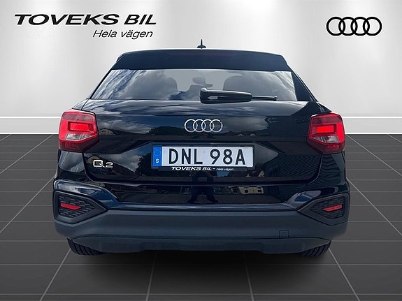 Audi Q2 4 of 14