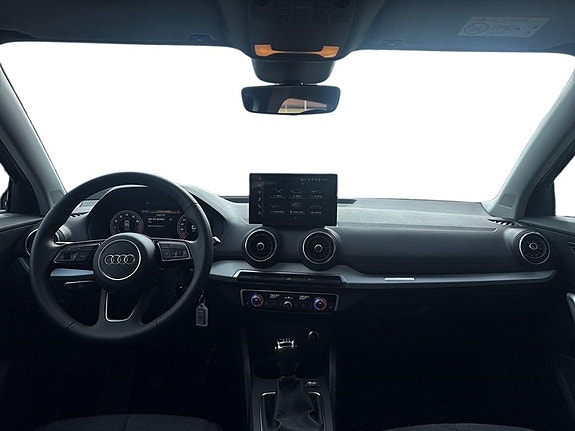Audi Q2 11 of 14