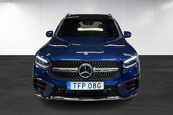 Mercedes-Benz GLB220 d 5 of 24