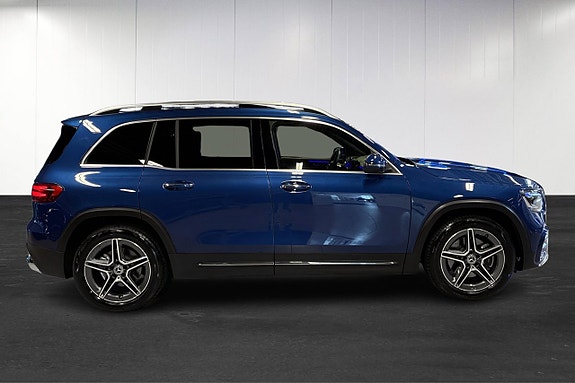 Mercedes-Benz GLB220 d 8 of 24