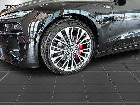 Audi A6 9 of 27