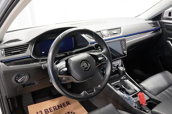 Skoda Superb 8 of 27