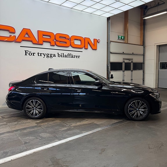 BMW 330e 3 of 12