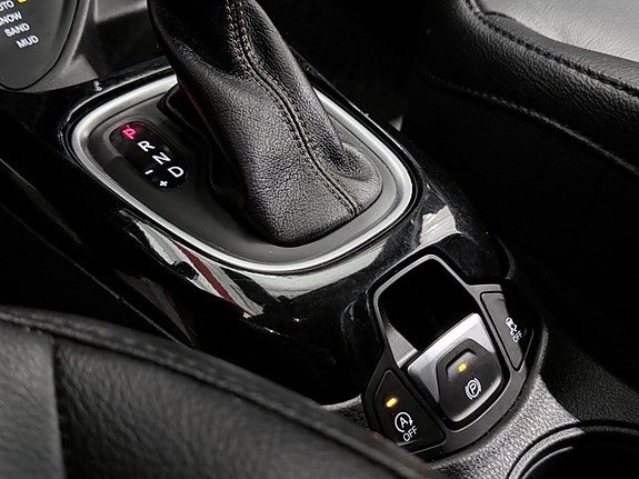 Jeep Compass 19 of 25
