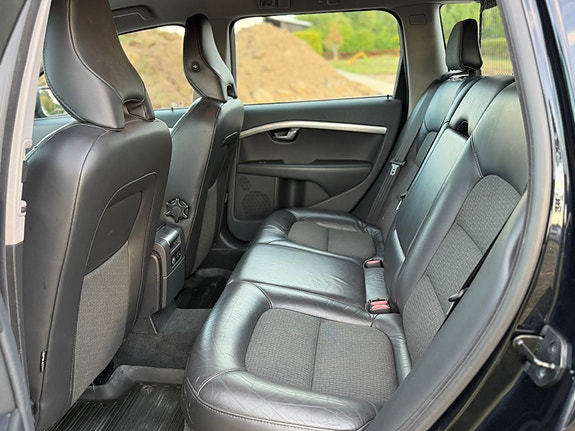 Volvo V70 6 of 6