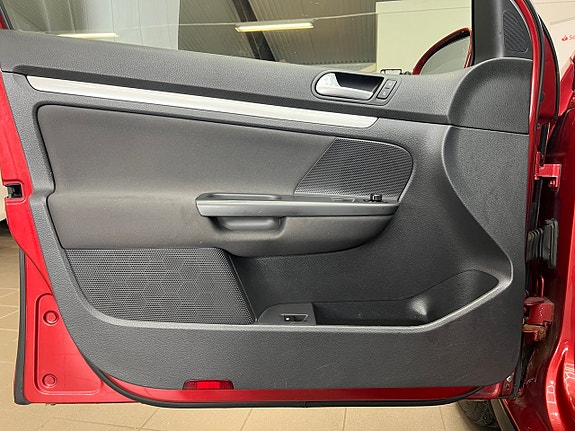 Volkswagen Golf I 23 of 28