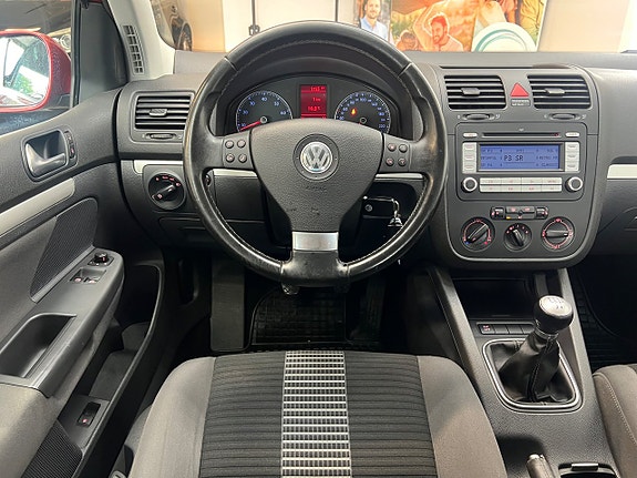 Volkswagen Golf I 14 of 28