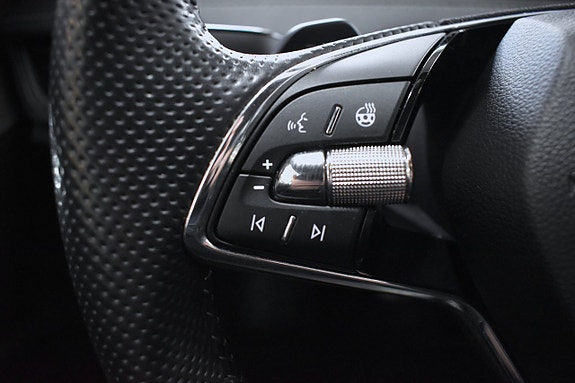 Skoda Enyaq 16 of 23