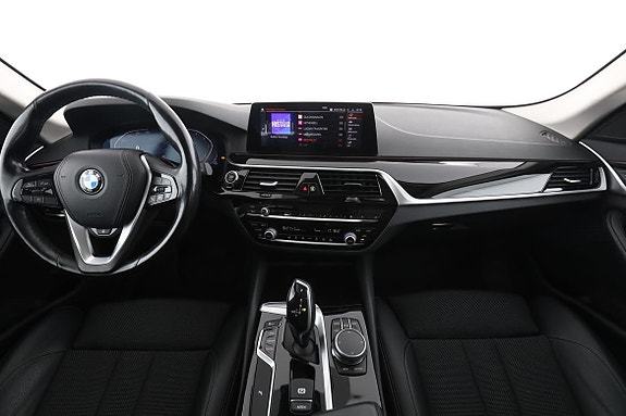 BMW 520d 13 of 30
