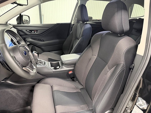 Subaru Outback 11 of 30