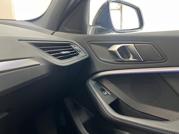 BMW 118i 19 of 30