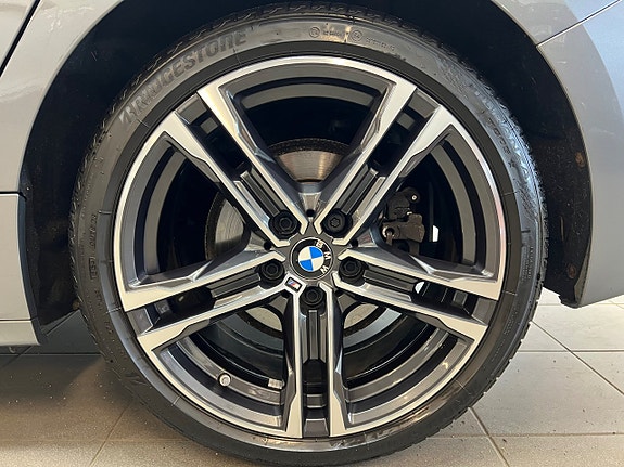 BMW 118i 14 of 30