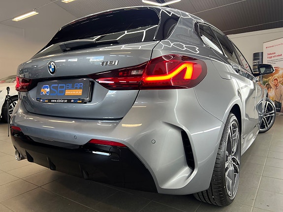 BMW 118i 12 of 30