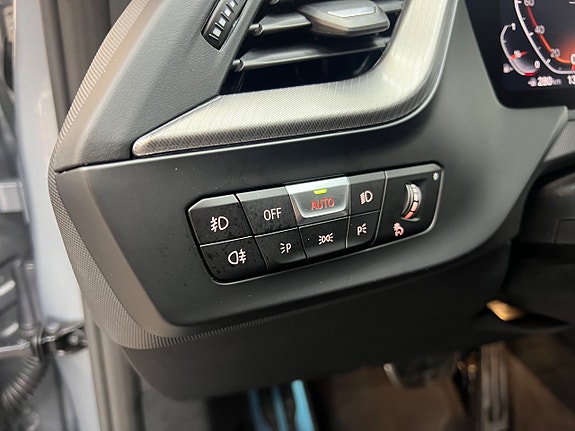 BMW 118i 29 of 30