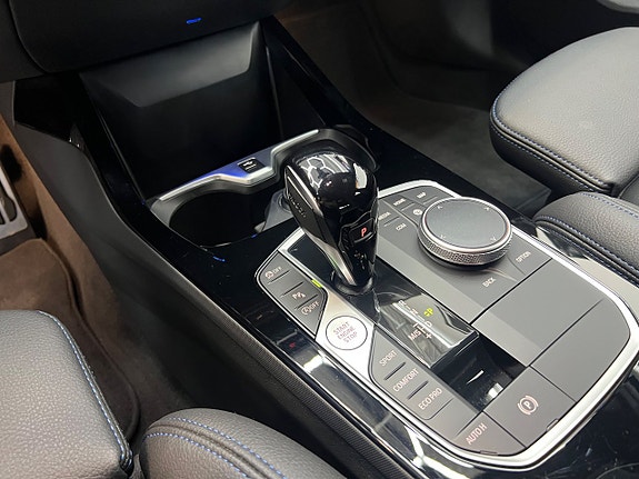 BMW 118i 25 of 30