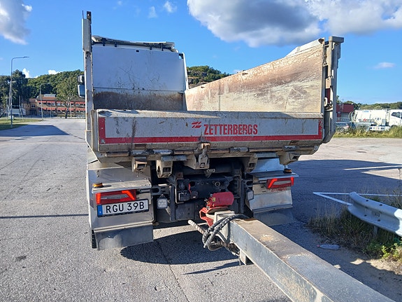 Scania S 590 4 of 6