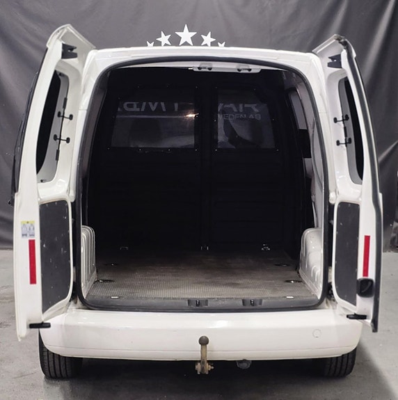 Volkswagen Caddy Maxi 7 of 26
