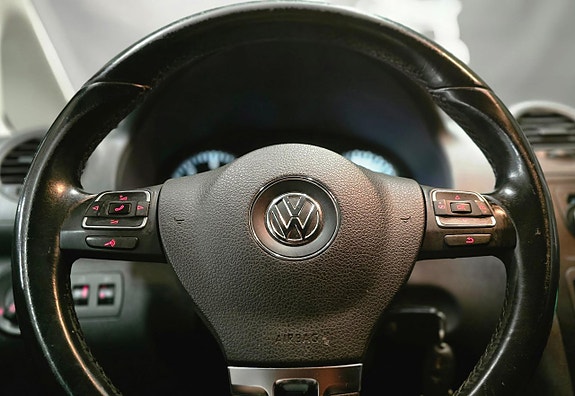 Volkswagen Caddy Maxi 23 of 26
