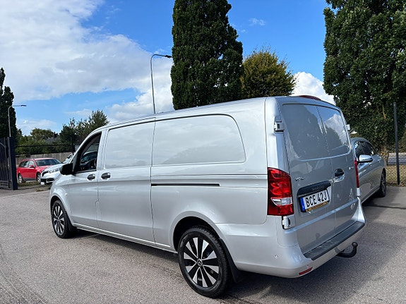 Mercedes-Benz Vito 119 3 of 17
