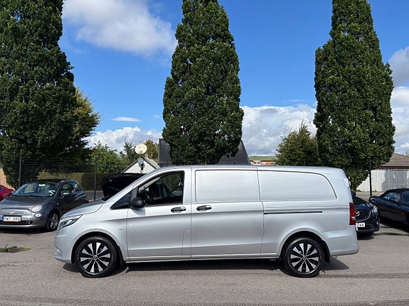 Mercedes-Benz Vito 119 2 of 17