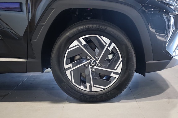 Hyundai Tucson 7 of 26