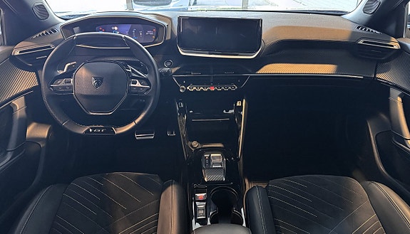 Peugeot 2008 14 of 14