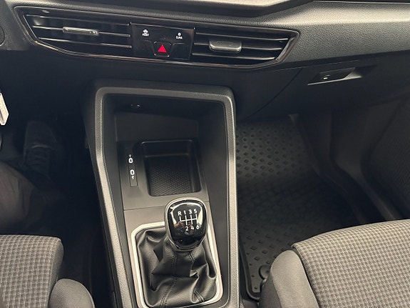 Volkswagen Caddy 20 of 22
