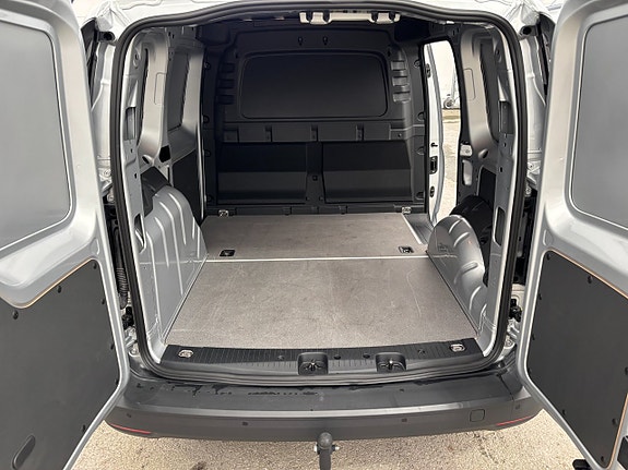 Volkswagen Caddy 5 of 22