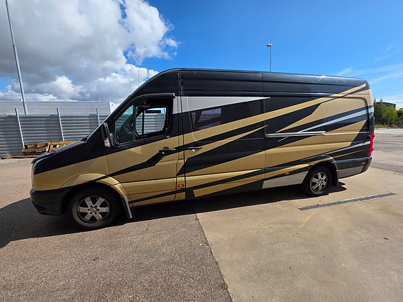 Volkswagen Crafter 35 2 of 9