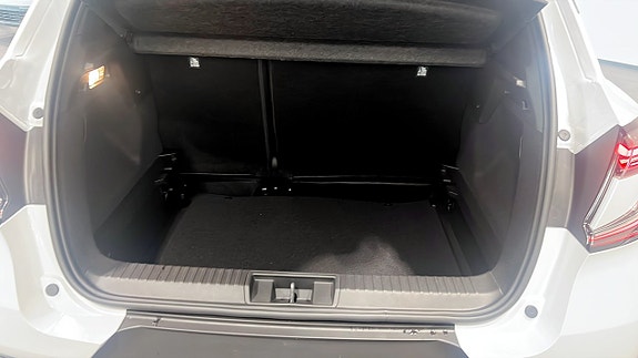 Renault Captur 11 of 12