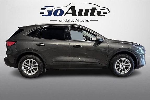 Ford Kuga 3 of 18