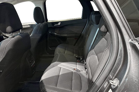 Ford Kuga 9 of 18
