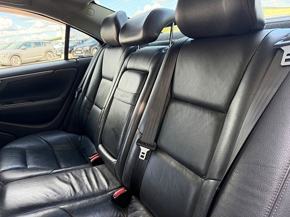 Volvo S60 11 of 18