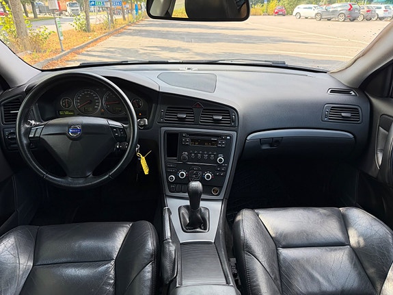 Volvo S60 15 of 18