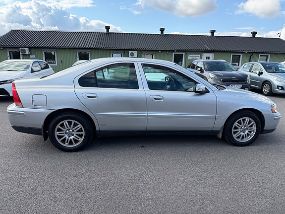 Volvo S60 6 of 18