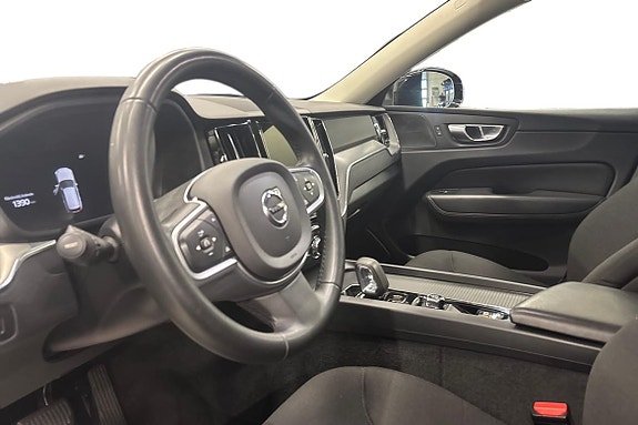 Volvo XC60 8 of 20
