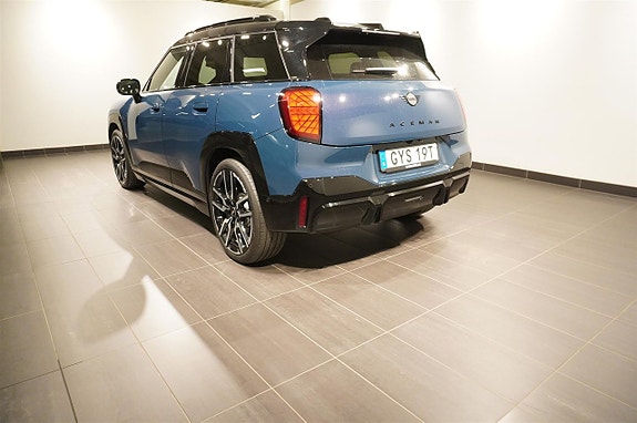 MINI Aceman E 2 of 2