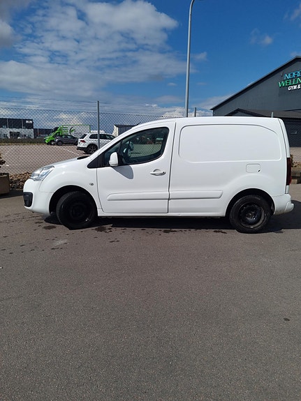 Citroen Berlingo 3 of 24