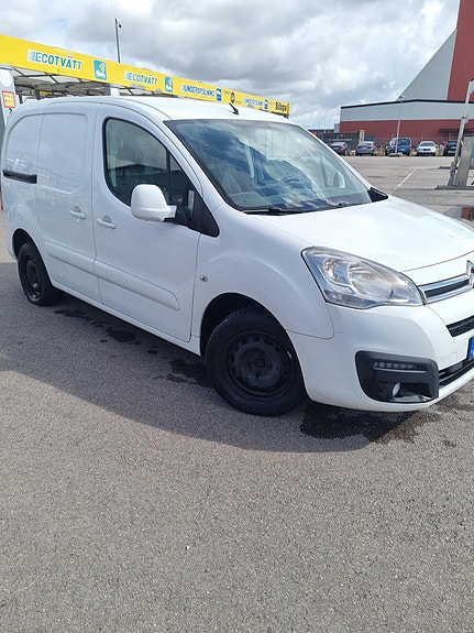 Citroen Berlingo 7 of 24