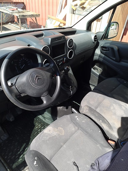 Citroen Berlingo 21 of 24
